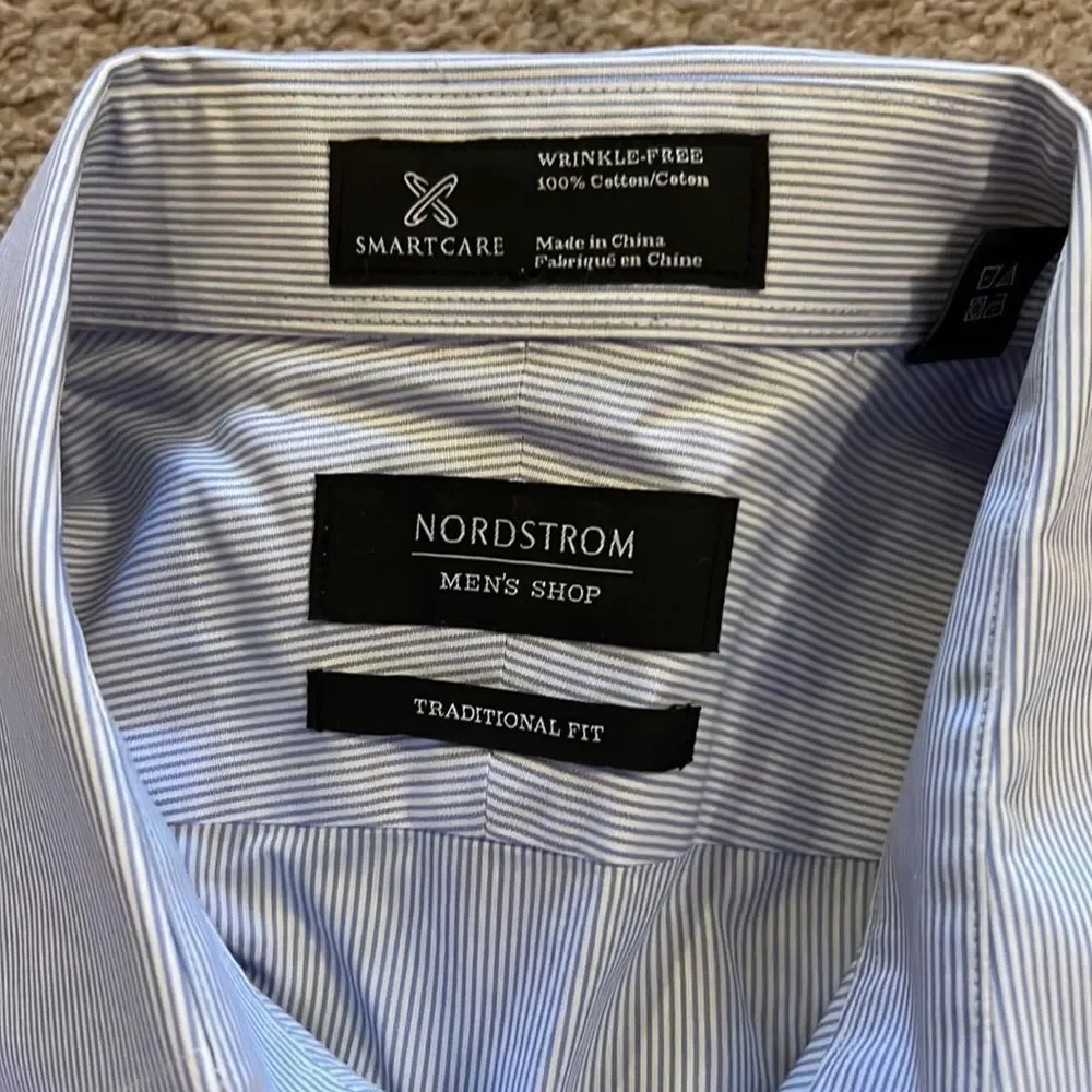 Nordstrom mens button. Down 16‎